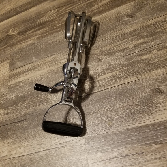 1950's Kitchen Set - Picture 8 of 8